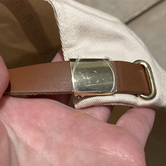 Hat - Picture 3 of 4